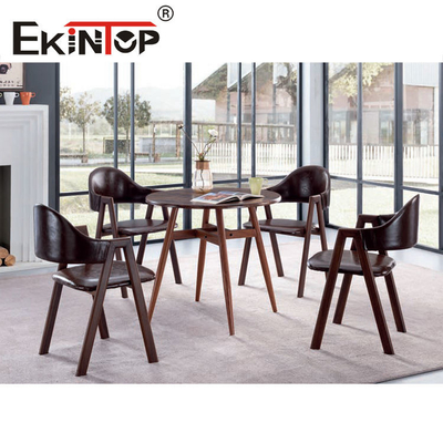 مجموعه صندلی میزهای اتاق کنفرانس چوبی مدرن با سطح صاف OEM ODM