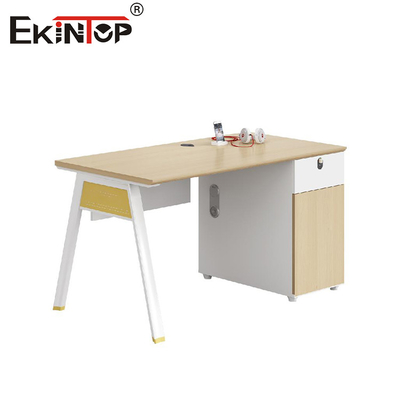 ایستگاه کاری اداری کارمندی رنگ گردویی با کابینت ذخیره سازی