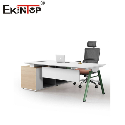 میز اداری اجرایی با کابینت متصل ساخته شده از چوب سبک مدرن