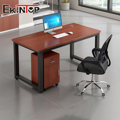 میز اداری چوبی سبک کلاسیک با کابینت جانبی