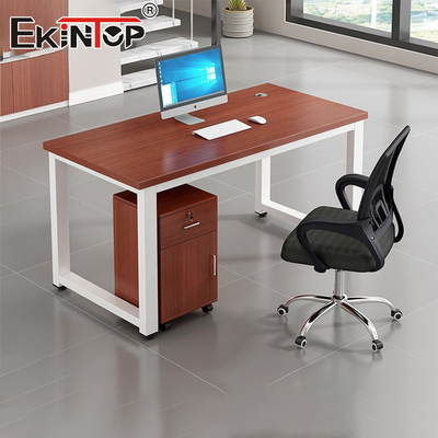 میز اداری چوبی سبک کلاسیک با کابینت جانبی