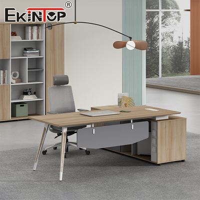 میز اداری چوبی سبک مدرن با کابینت جانبی