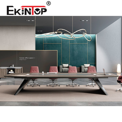 میز کنفرانس اداری مدرن OEM میز جلسه مدرن رنگ درخت ساج گردویی