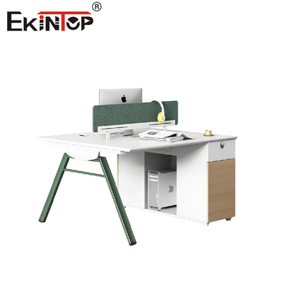 ایستگاه های کاری مدرن با صفحه نمایش حریم خصوصی و کابینت های ذخیره سازی